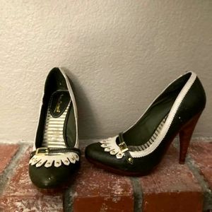 Vintage look Anne Michelle heels
